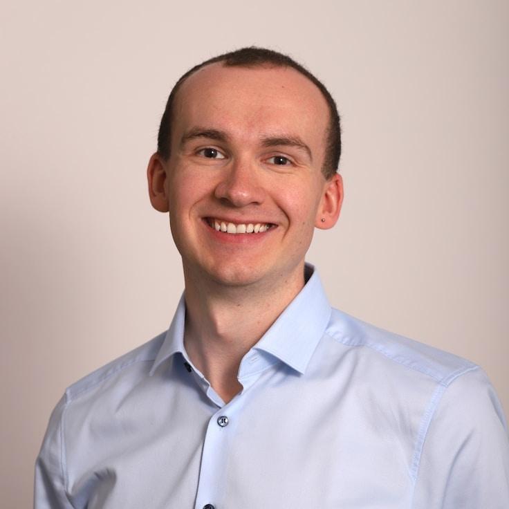 Arun Kapoor, Client Relations Director, discussing corporate gifting strategy with business clients